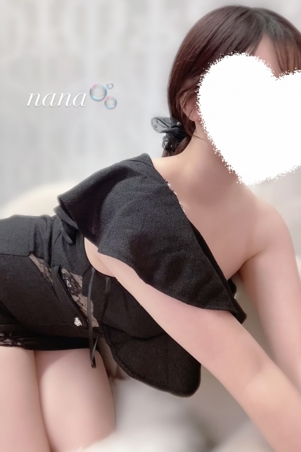 菜々-なな-