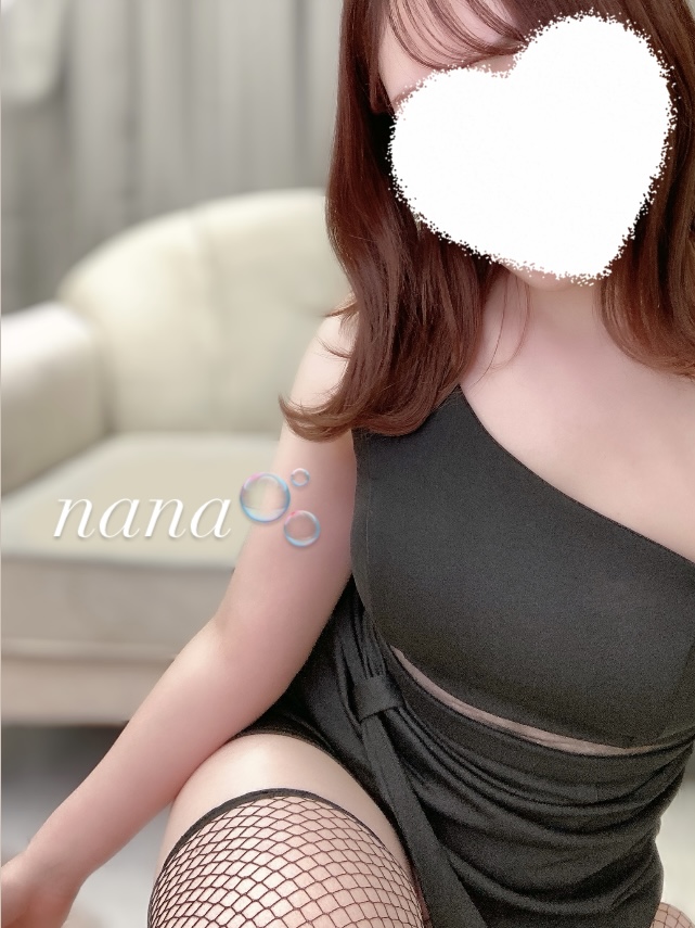 菜々-なな-
